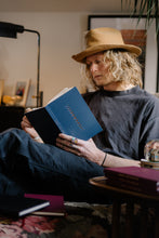 Load image into Gallery viewer, La Luna