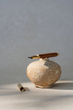 Load image into Gallery viewer, California Redwood &amp; Brass Fountain Pen
